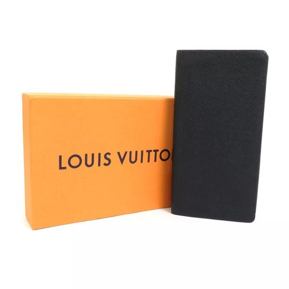 authenticity guaranteed LOUIS VUITTON Taiga Portefeuille Brazza Long Wallet - Picture 8 of 8